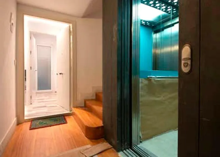 Very 100m From La Kontxa